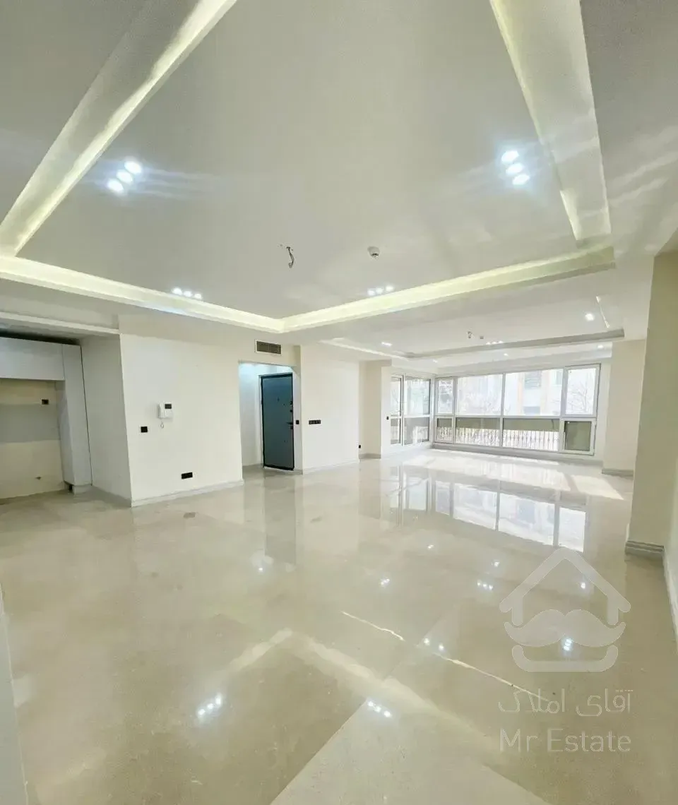 ۱۲۰متر/۲خ/فول مشاعات/در بهترین لوکیشن آجودانیه