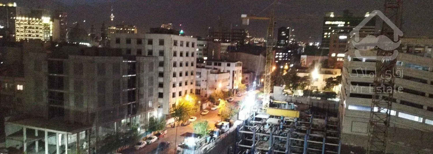 64 متر با آسانسور با وی ابدی