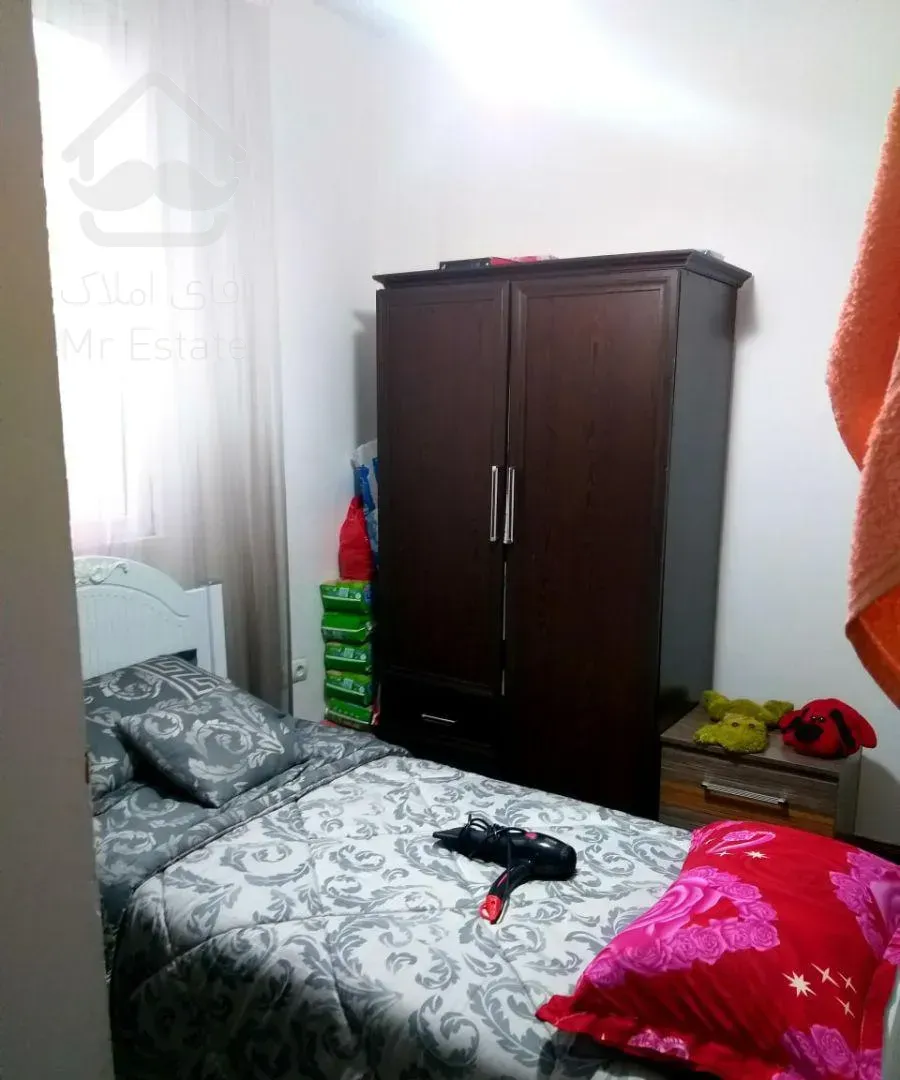 68 متر خ فتحی