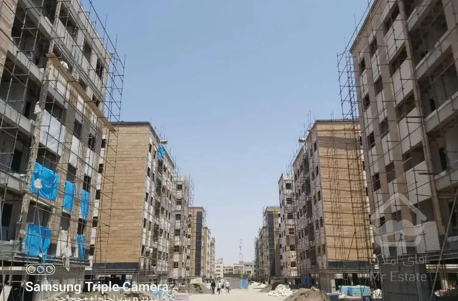 آپارتمان ۱۱۱متری بهشت سه خواب استانداری