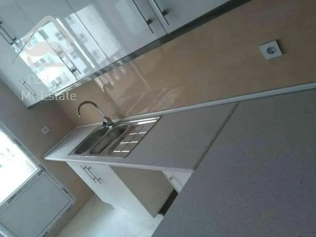 112متر/2خوابه/2ساله/کلیدنخورده/ارم