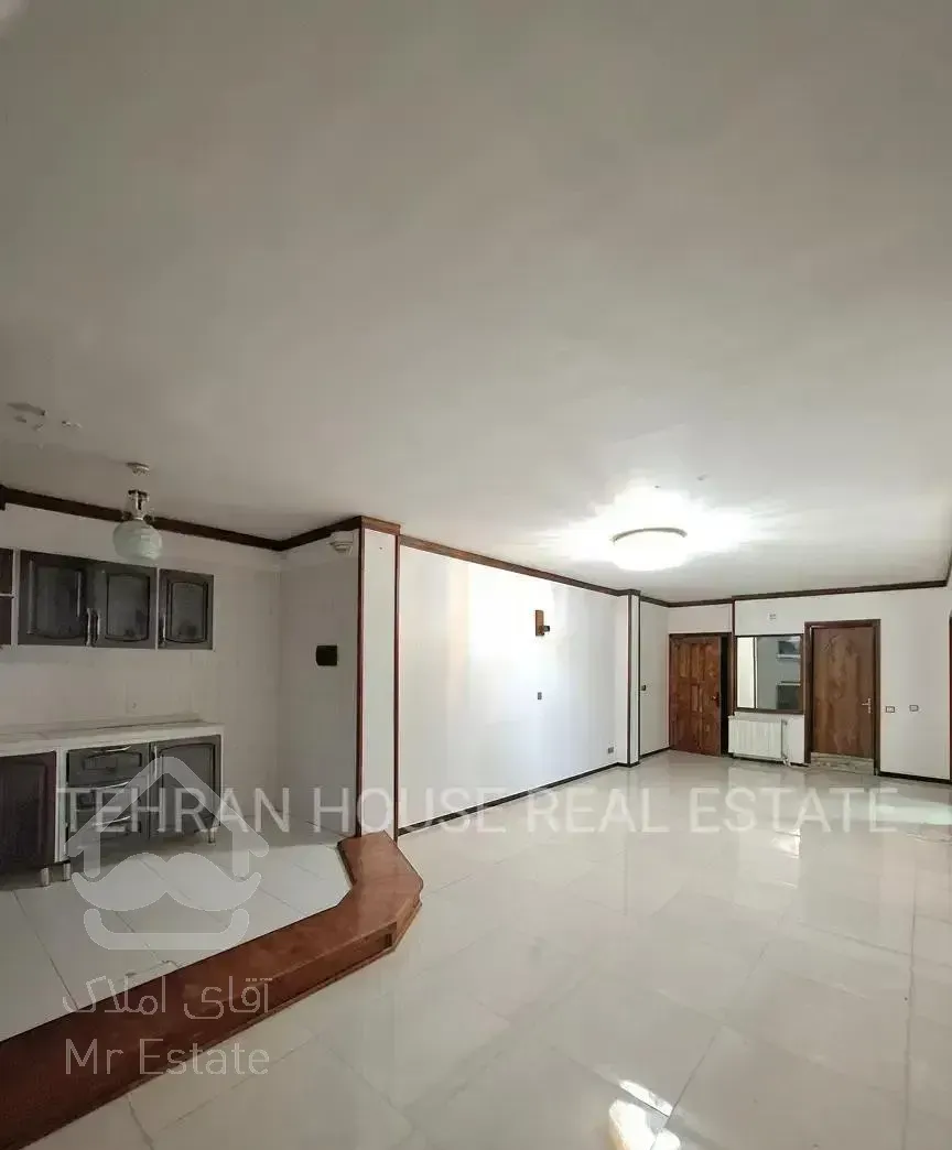 ۷۸ متر  خوش نقشه  مرکز شهر   دنج و آرام