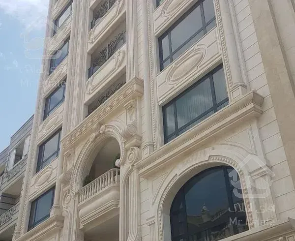 ۲۷۰متری خیابان مروارید سه خواب سوئیت دار