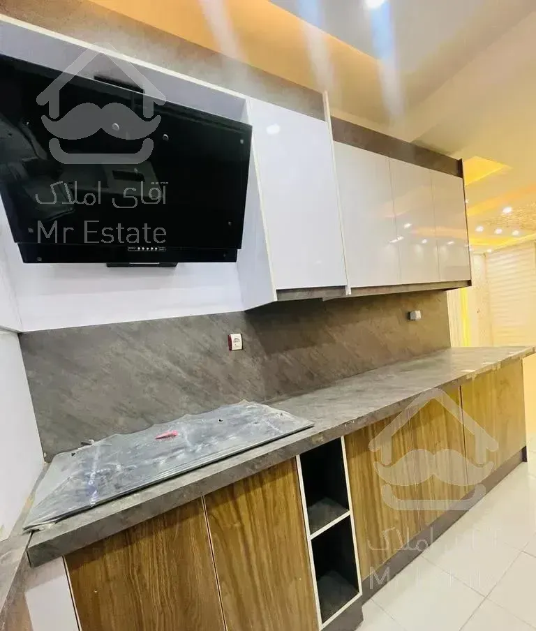 ۹۶ متری فرهنگیان،باپارکینگ و انباری