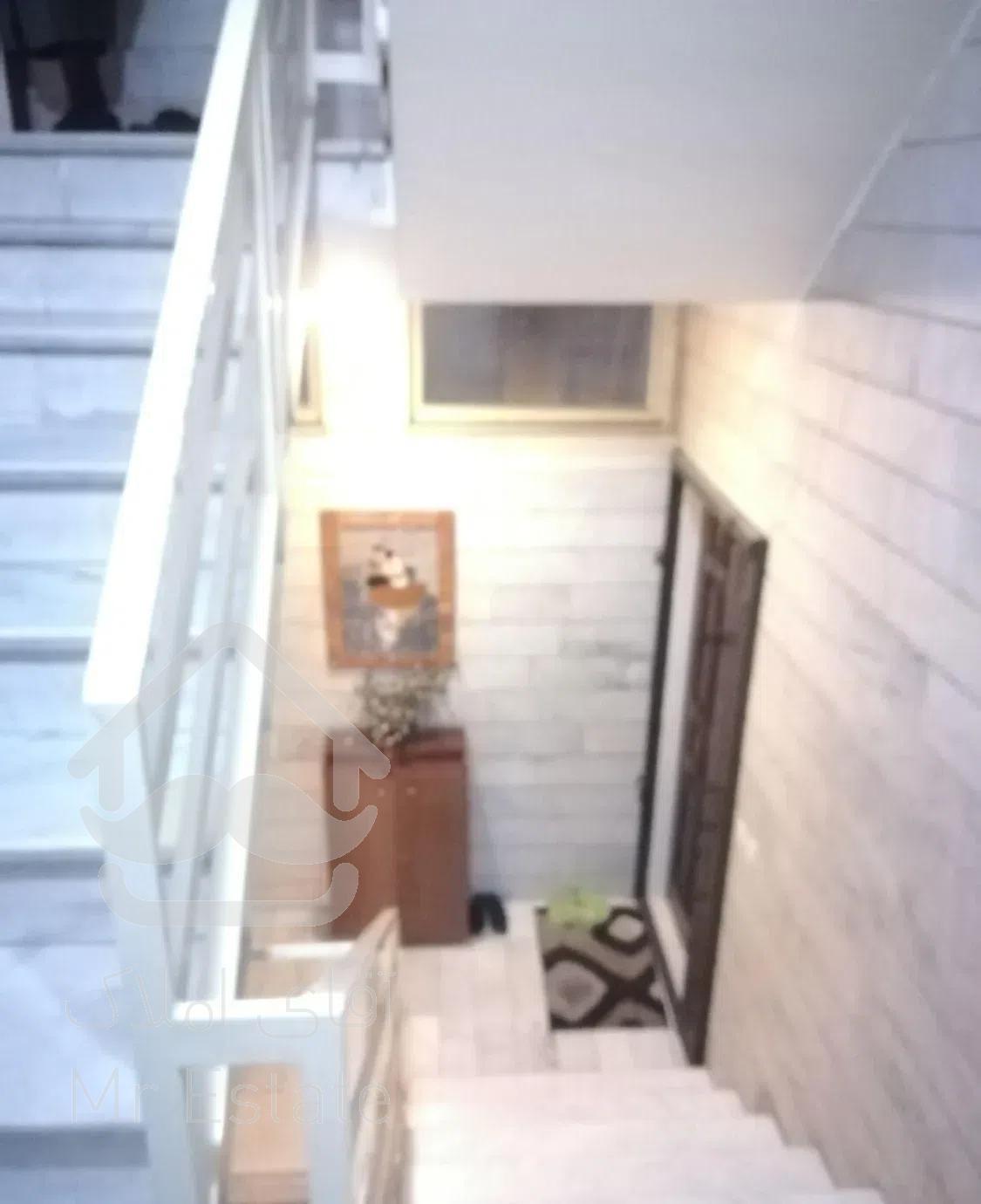 93 متر تهران ویلا، سرمایه گذاری و سکونت