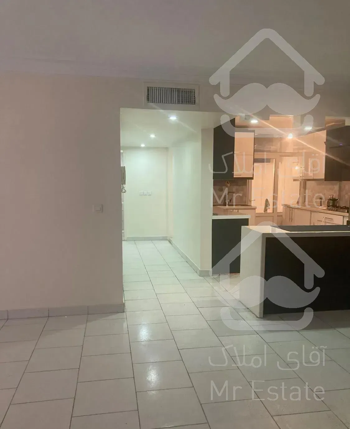 آپارتمان 115متر 2 خواب گاندی