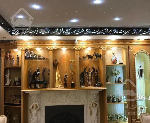 آپارتمان 225 متر باغ فردوس باطراحی هنرمند شاعر