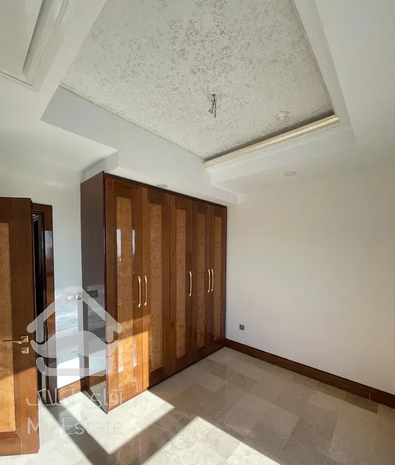 پاسداران ۱۵۵ متر ( نوساز )