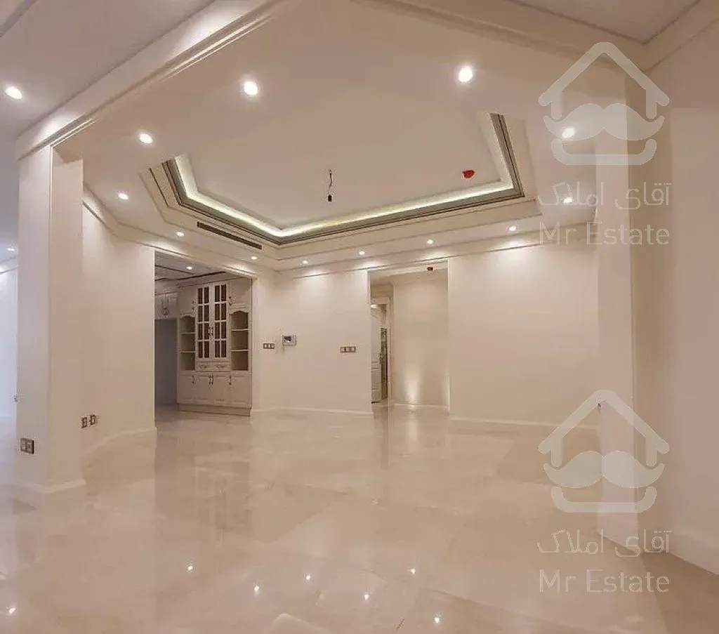 ۱۹۰ متر فرمانیه شرقی /پاگرد مجزا