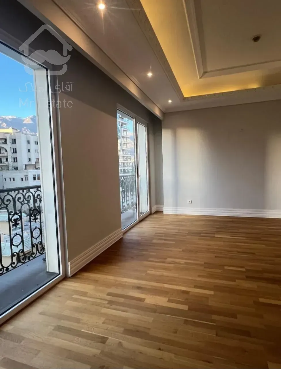 فروش اپارتمان 207 متری زعفرانیه