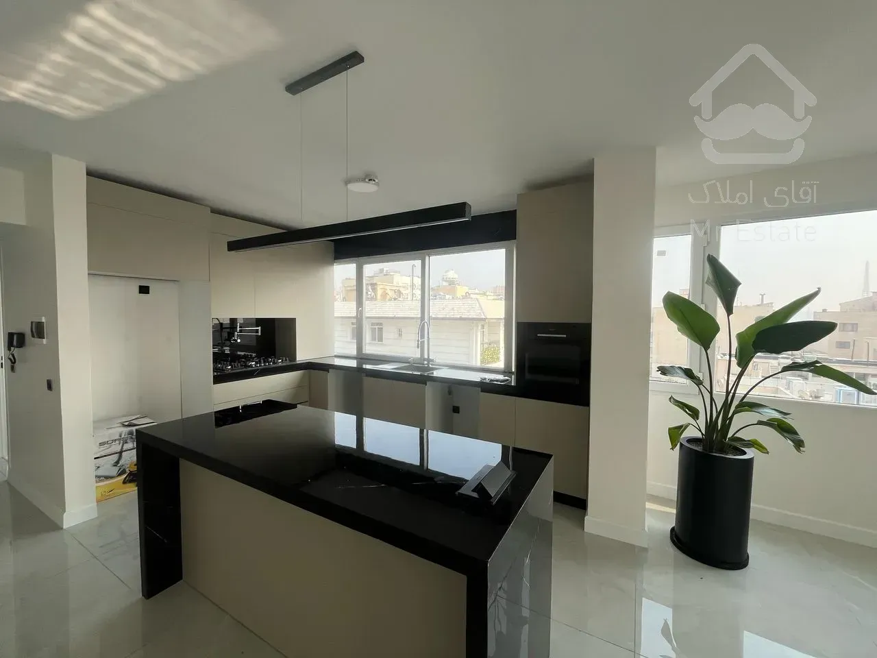 رهن 200 متری دیباجی جنوبی