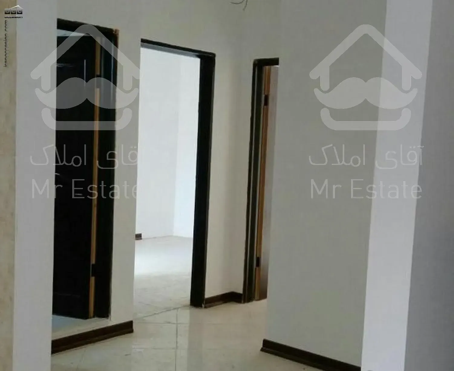 110 متری دو خواب قیمت مناسب