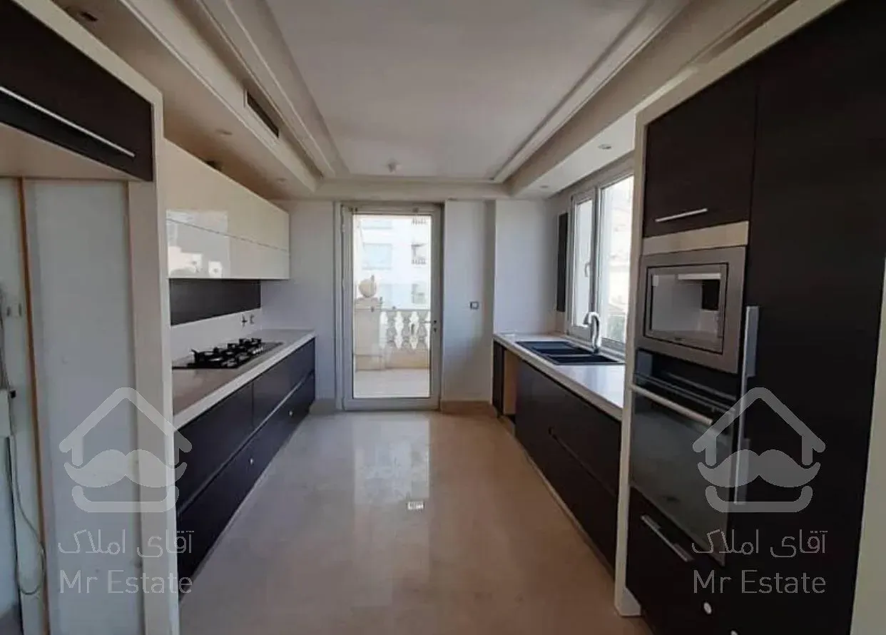 فروش آپارتمان 327 متری گلستان شمالی ویلایی نشین