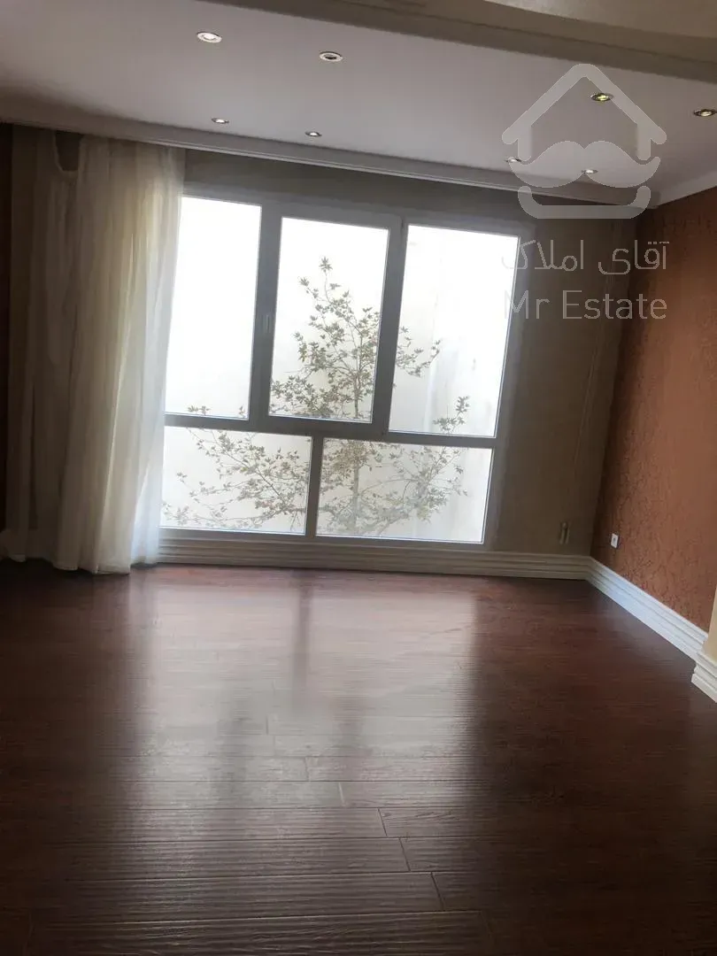 فروش اپارتمان 200متری زعفرانیه