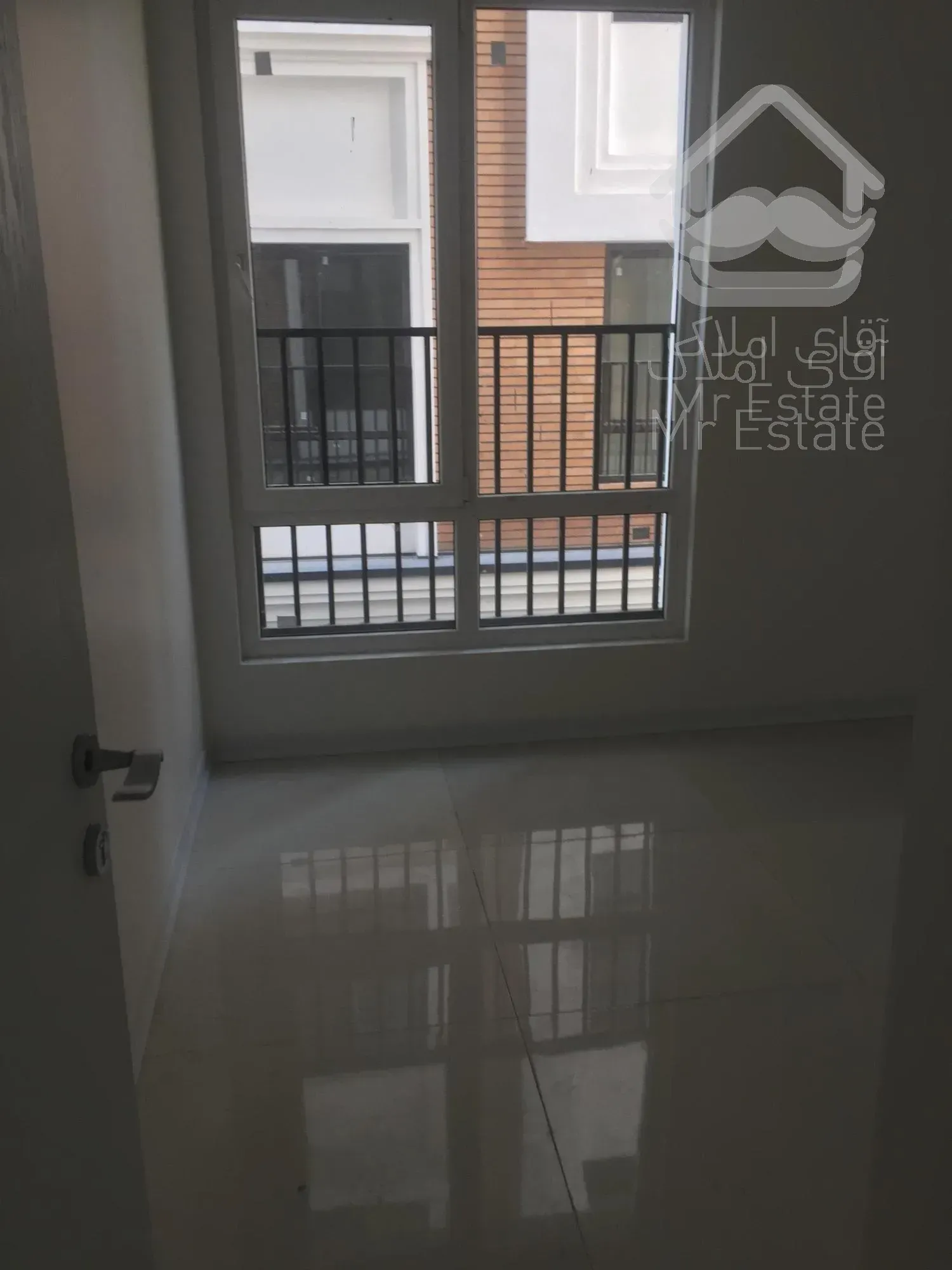 خرید واحد ۱۵۰ متری اقساطی ویو ابدی چیتگر