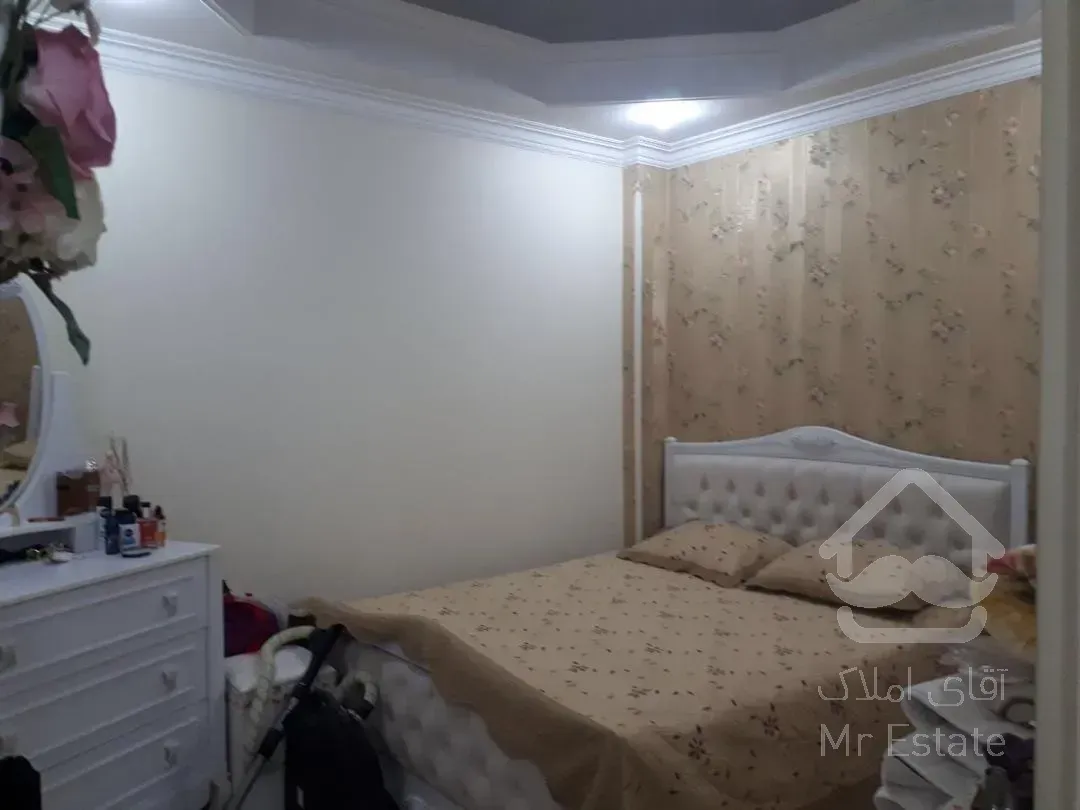 رهن کامل ۶۰متری و تک خواب فردوس شرق