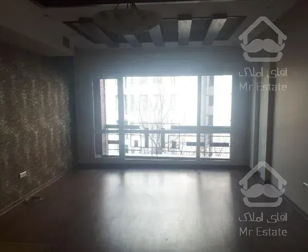 ۱۰۰ متر سعادت آباد بالای کاج