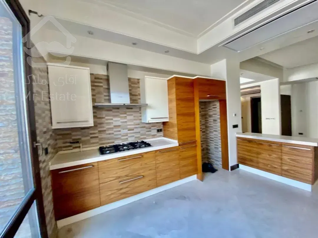 فروش اپارتمان 225 متری محمودیه