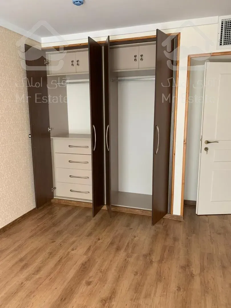 ۱۴۰متر شهرک غرب حافظی