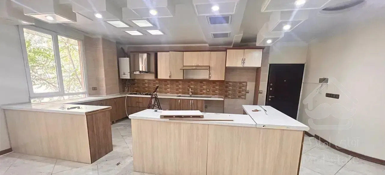 ۱۸۰ متر سه خوابه خوش نقشه