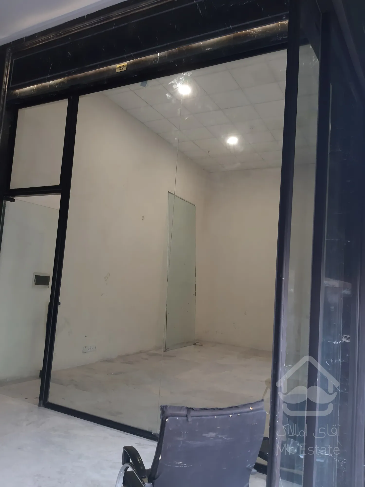 فروش مغازه 22 متری در رونیکا مال هروی جنب مترو