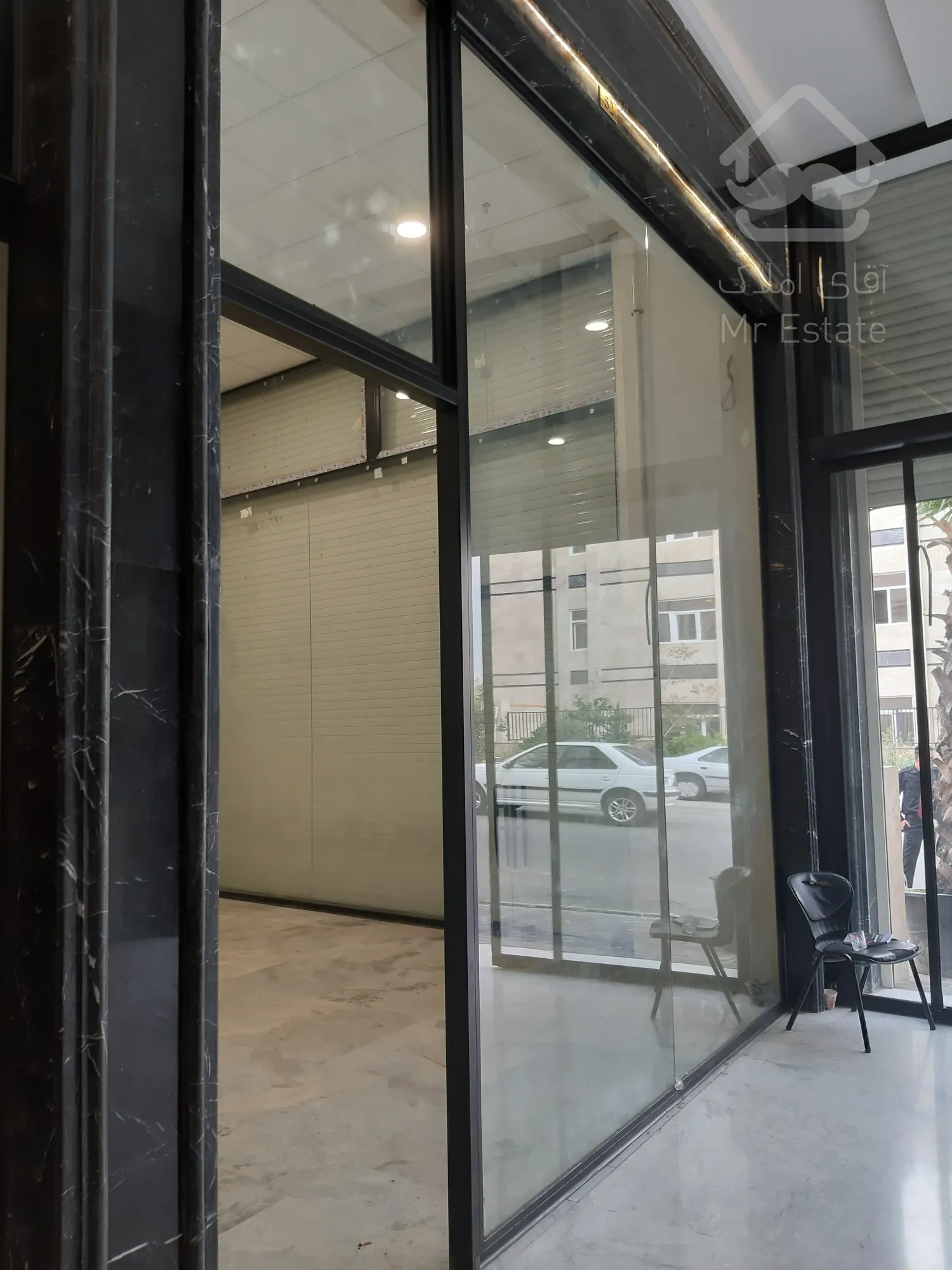 فروش مغازه 19 متری در رونیکا پالاس هروی