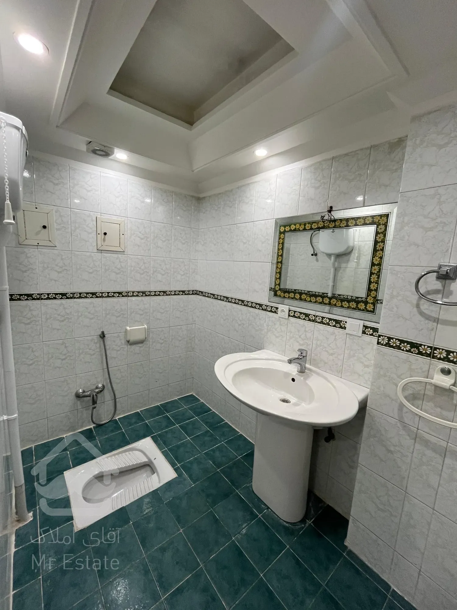 فروش 125 متری جهانتاب