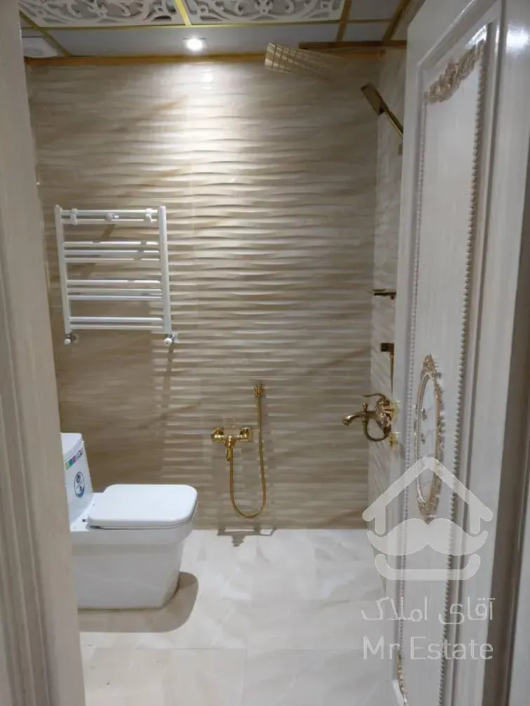 خرید آپارتمان سه خوابه 194 متری اباذر