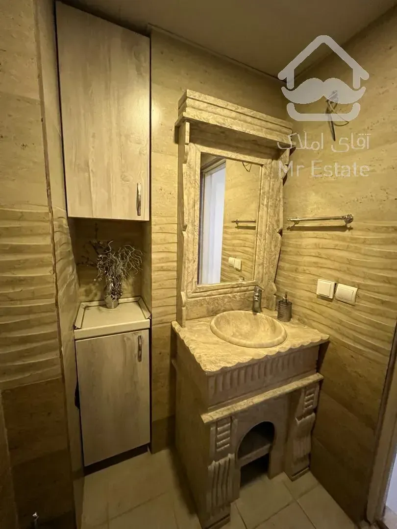 ۹۲ متری فول امکانات سالن پرده خور