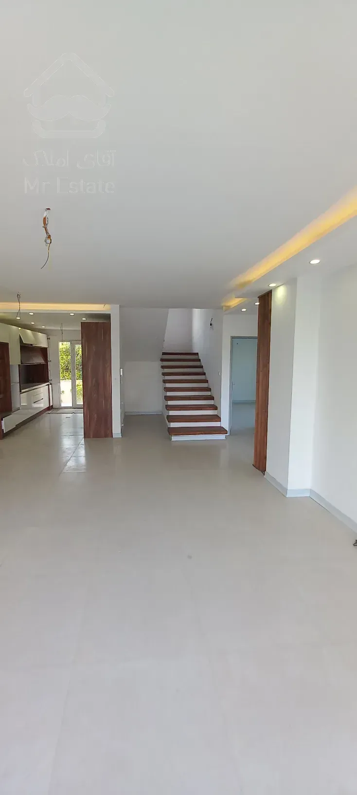 فروش ویلا لاکچری مدرن استخردار تنکابن