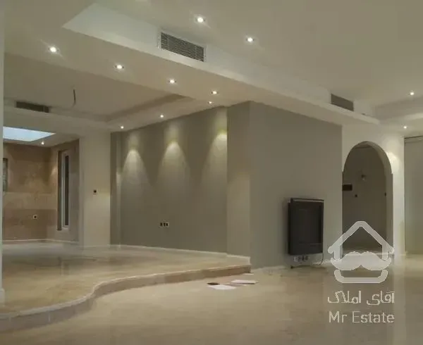 آپارتمان 150 متری نیاوران دزاشیب کلیدنخورده