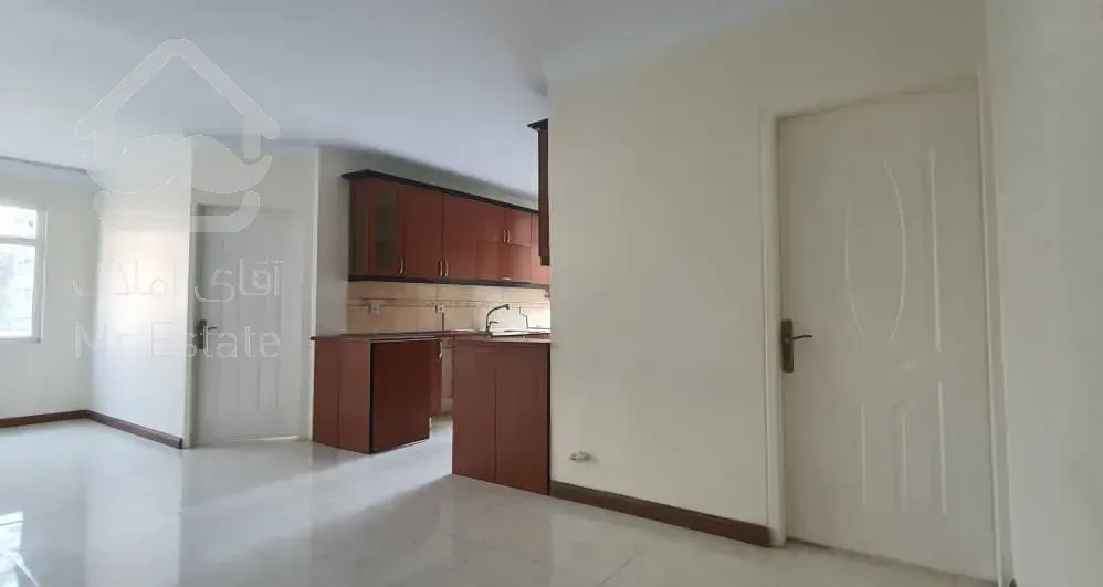 اجاره دفتر کار ۱۱۰ متر بلوار کشاورز - زرتشت