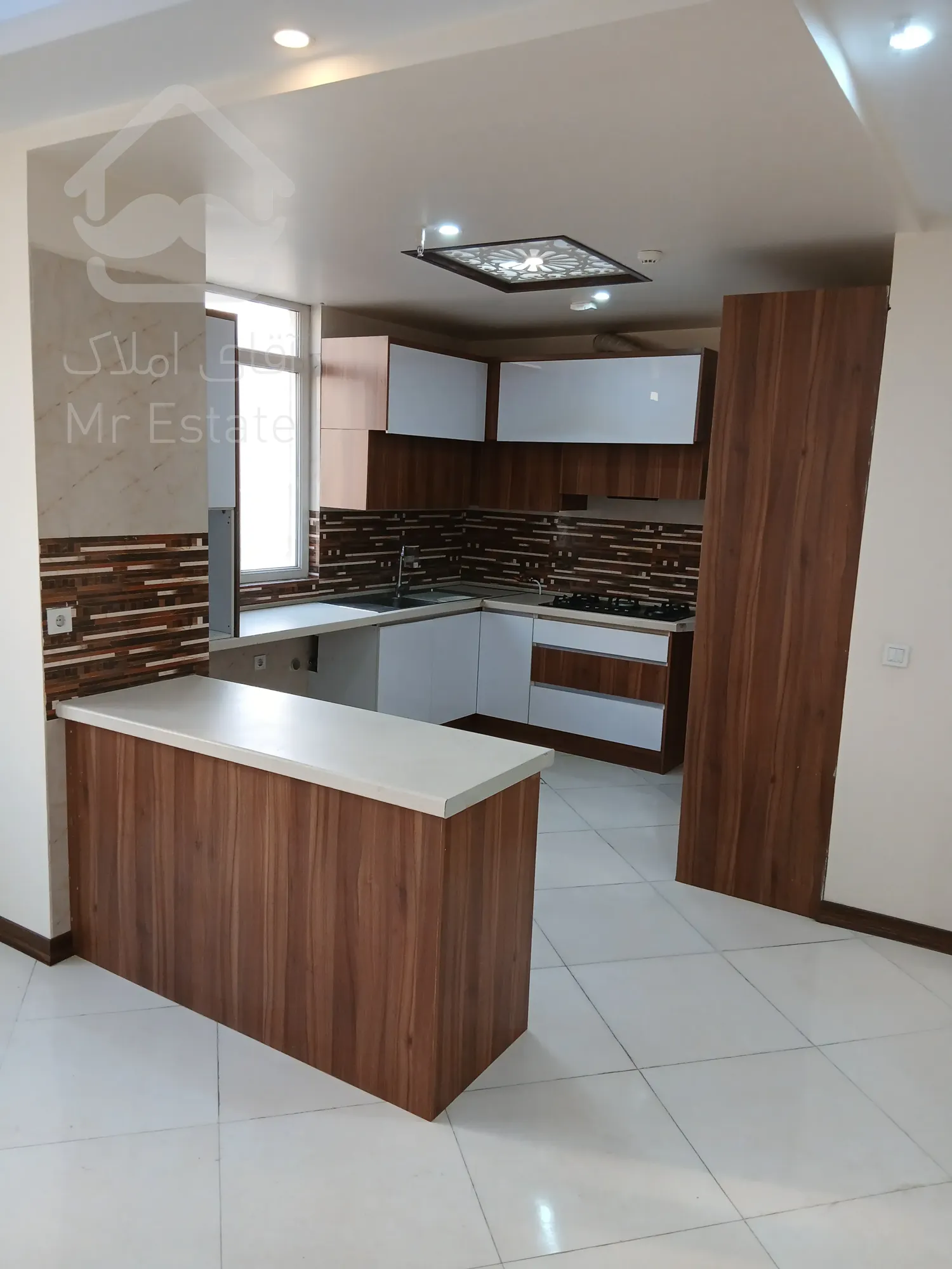 ✅آپارتمان ۱۰۲متری شخصی ساز بامتریال درجه یک وکیفیت ساخت بالاتوسط سازنده بنام،فول امکانات،در بهترین خیابان‌منطقه‌بازرگان