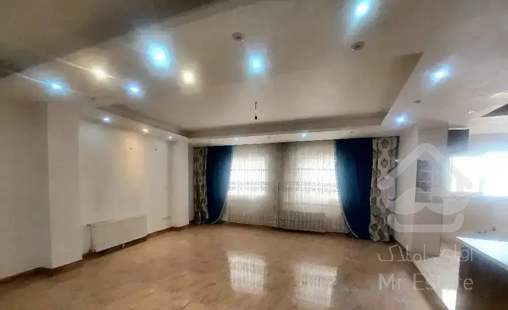 تک واحدی ۱۲۰ متری خ تهران ابتدای مبین ۸