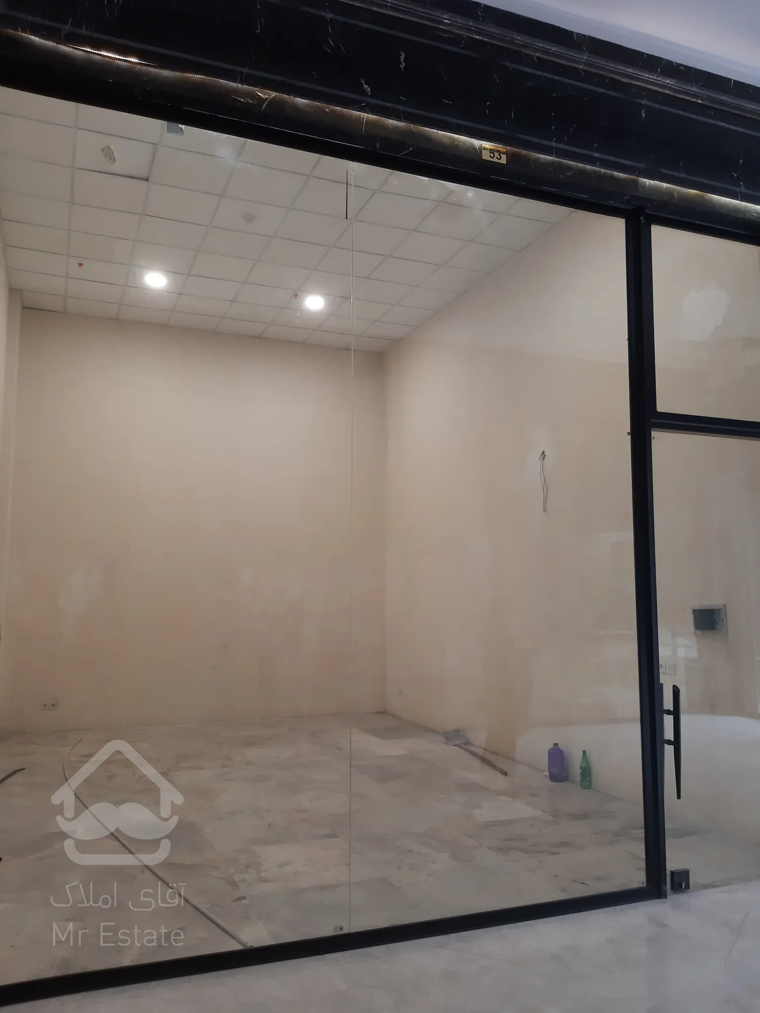 اجاره مغازه 19 متری در رونیکا مال پاسداران