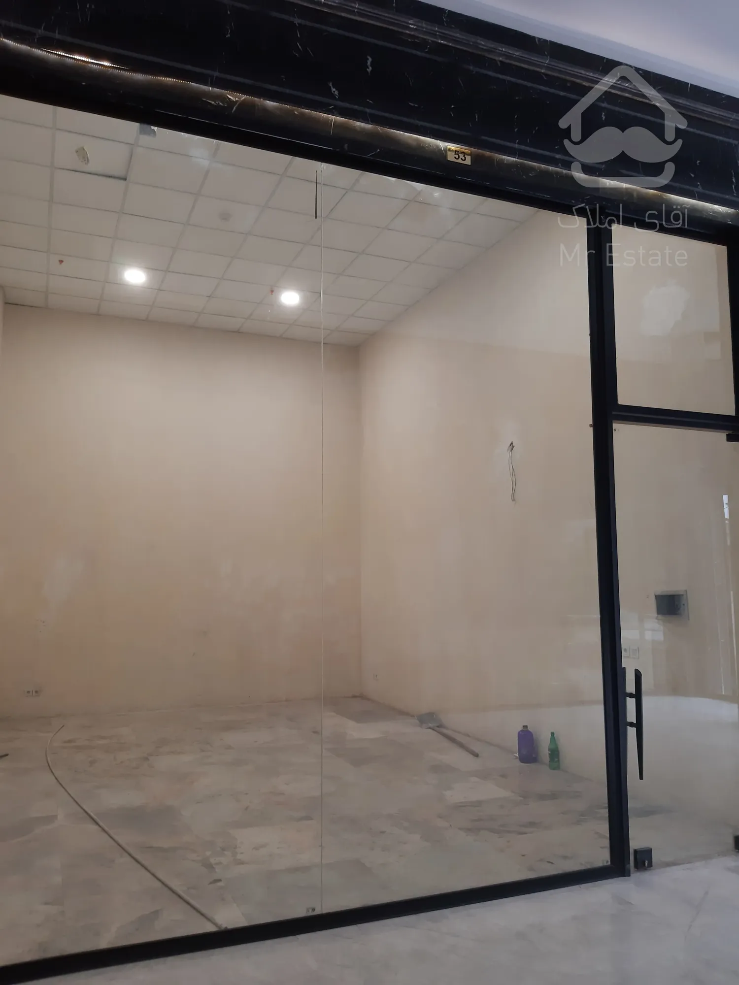 فروش مغازه 16 متری در رونیکا مال هروی