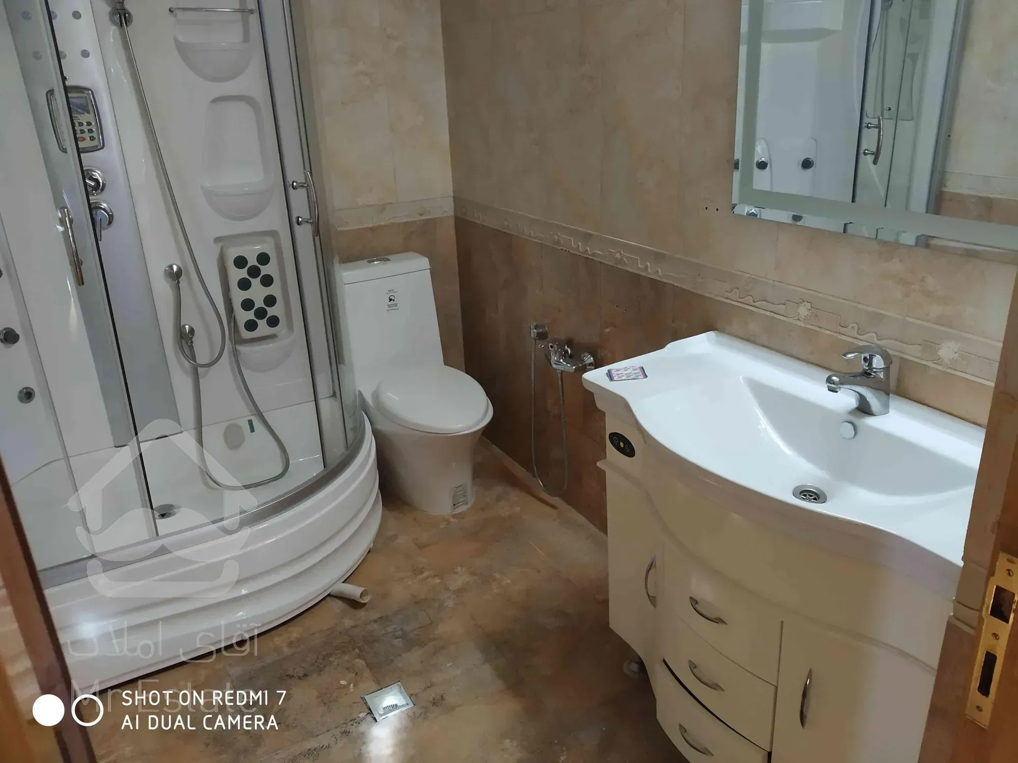 رهن منزل ویلایی فوق‌العاده لوکس