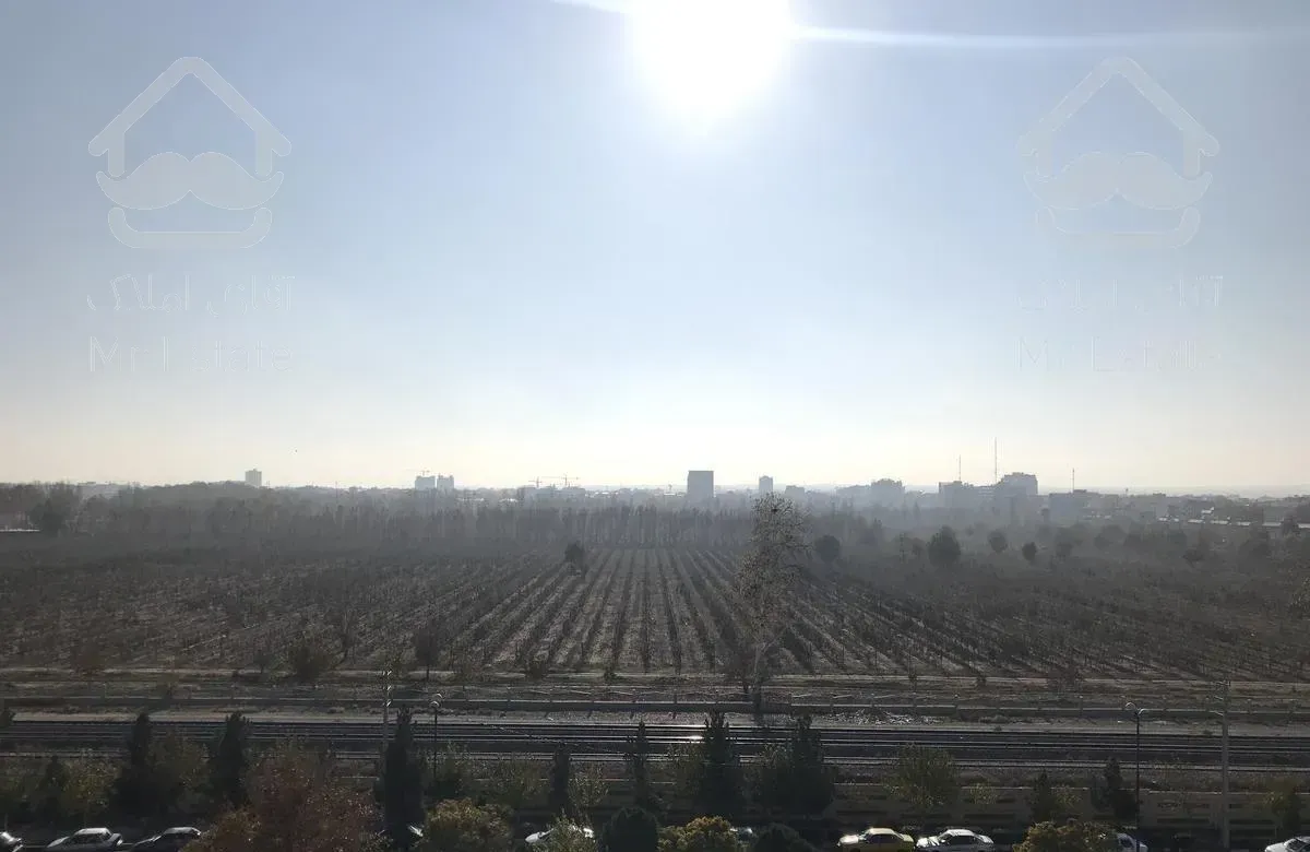 آپارتمان ۱۱۵متری سلمان فارسی رو به باغ سیب