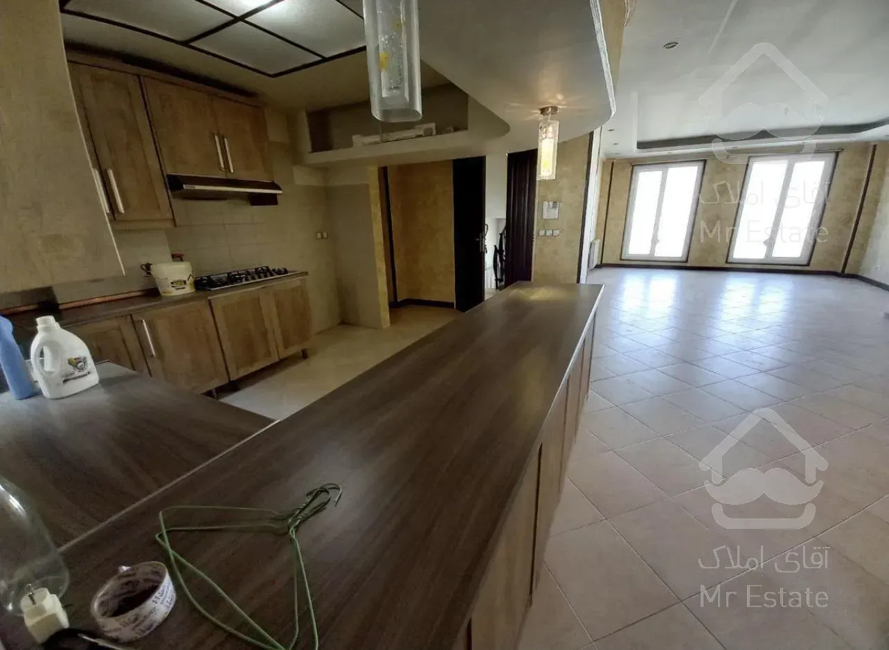 ۱۱۵ متر تک واحدی / ۲ خ / دهکده المپیک / زیبادشت / شهرک چشمه