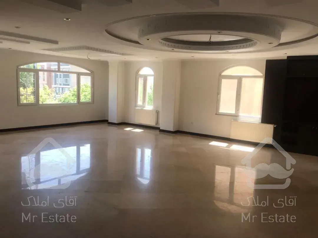 رهن و اجاره 135 متری دیباجی