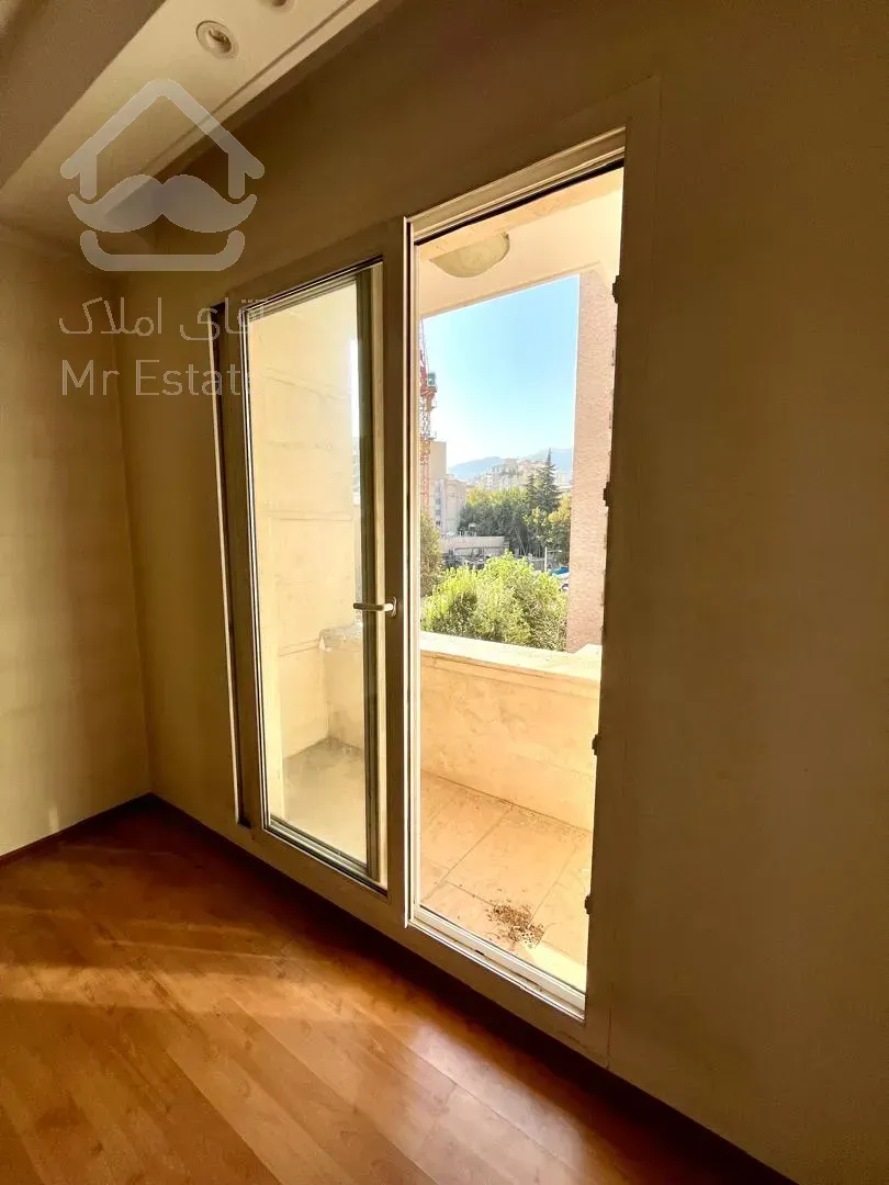 فروش اپارتمان  230 متری ولنجک