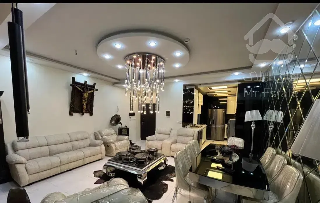 فروش اپارتمان مسکونی لوکس فول فرنیش کرمان جنوبی