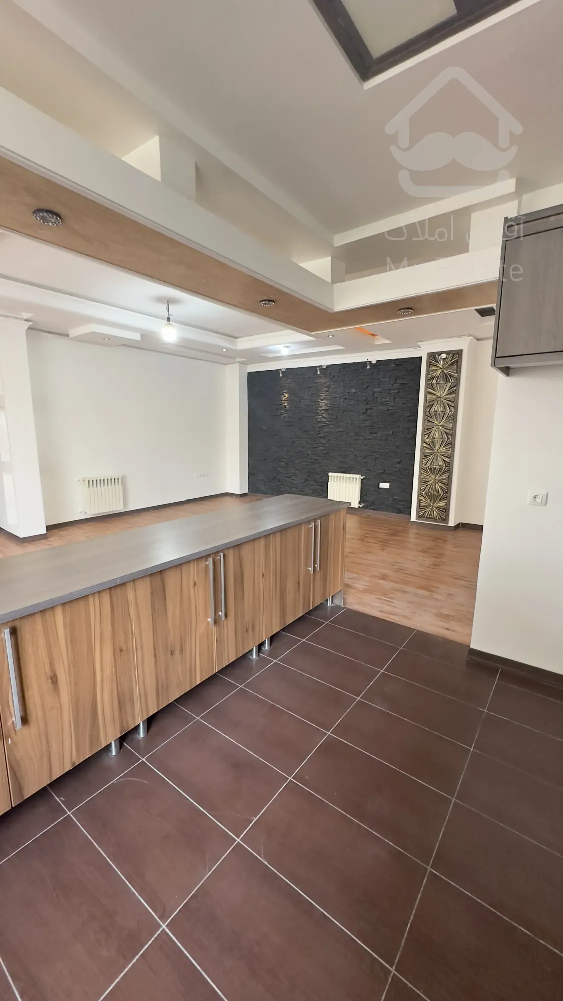 ۸۰متر۲خواب فول نور مستقیم تاپ لوکیشن