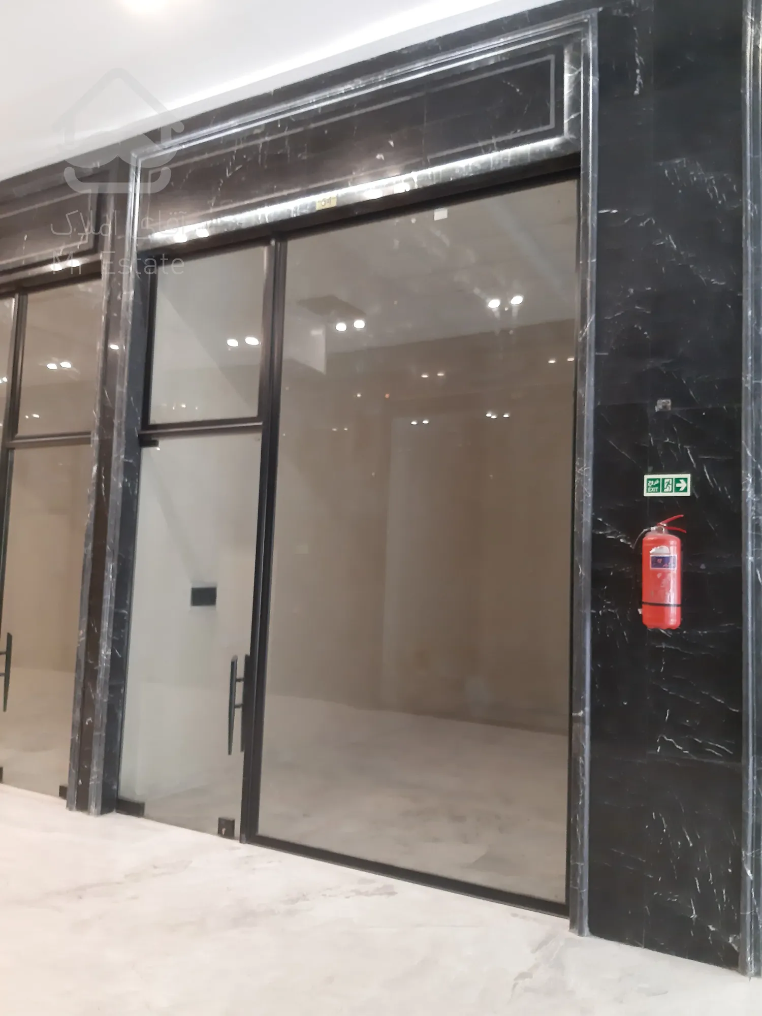 فروش مغازه 25 متر در رونیکا مال هروی