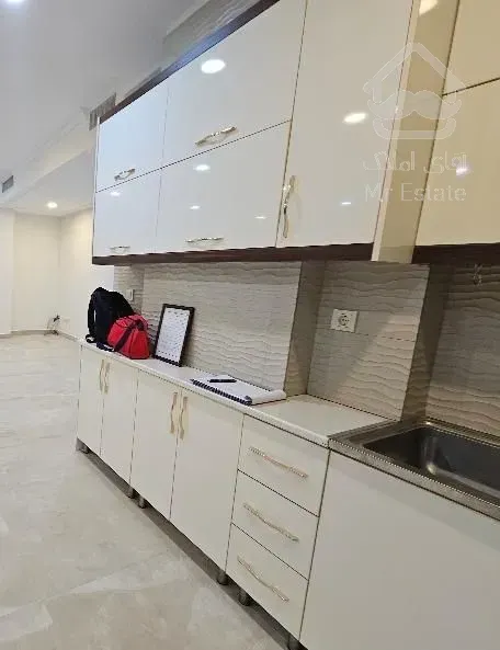 140مترشهرک غرب*بلوار دریا*سند اداری*فول امکانات