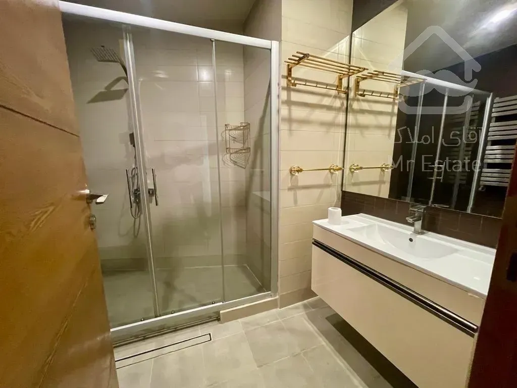 فروش اپارتمان 240 متری زعفرانیه