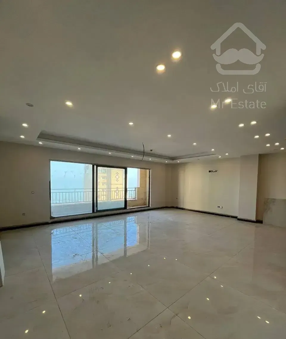 آپارتمان ساحلی ۱۳۵ متر خ آزادی باویودریا سنددار