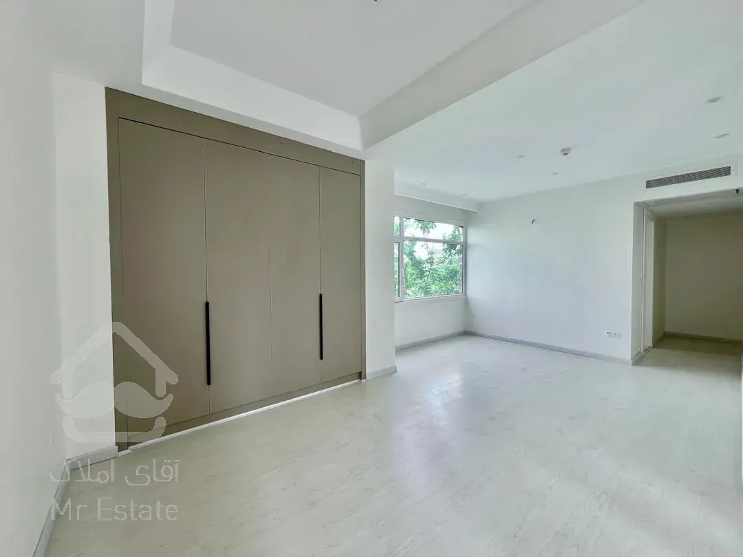 فروش اپارتمان 225 متری زعفرانیه