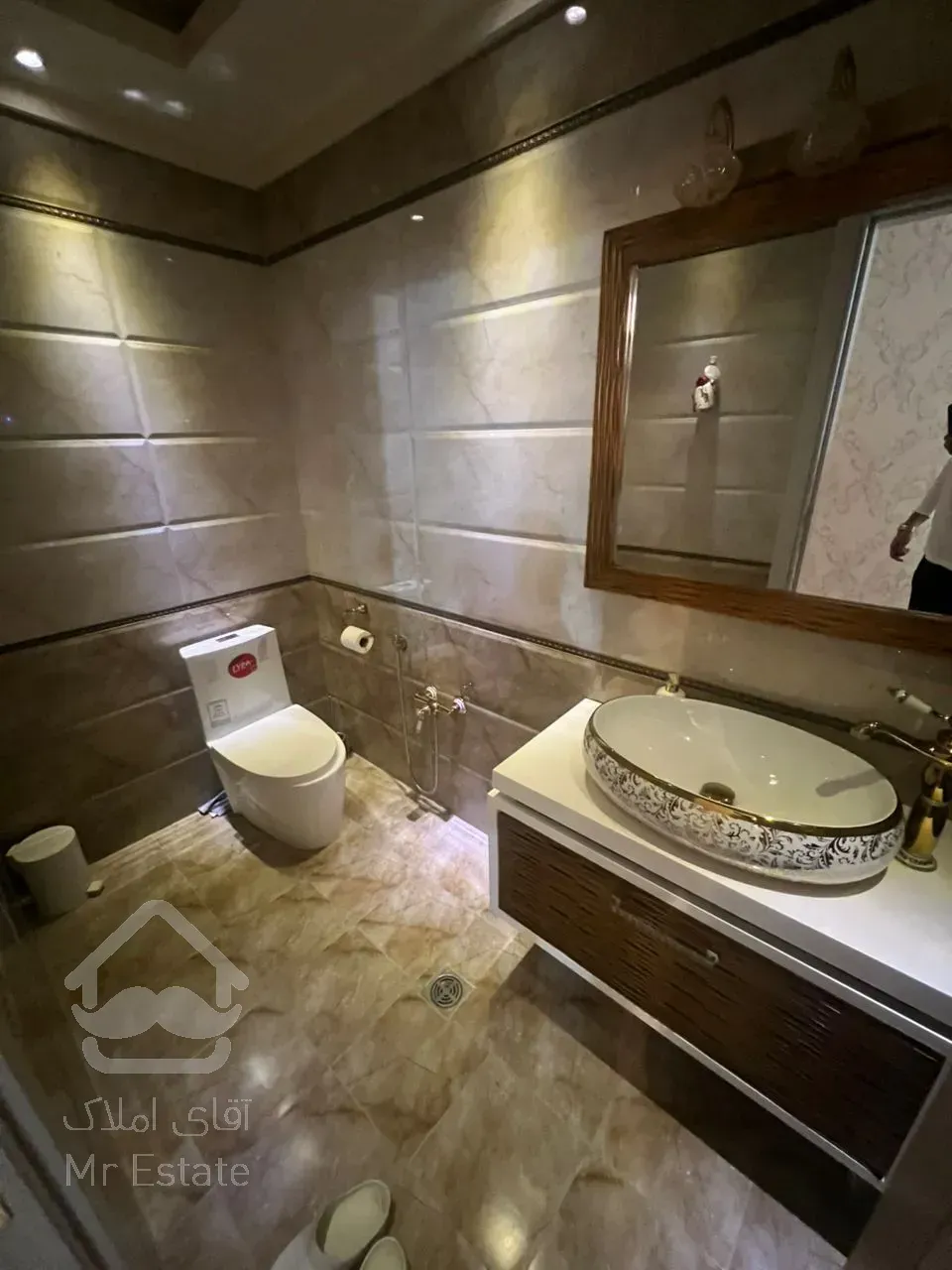 فروش اپارتمان 172 متری زعفرانیه