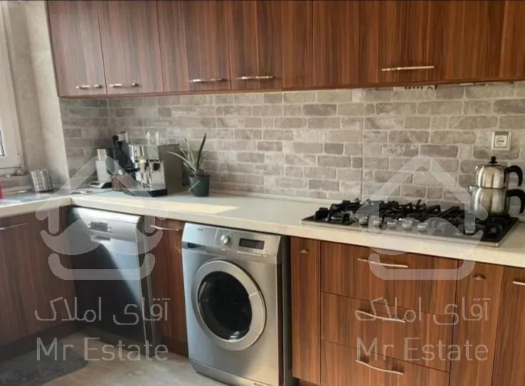 ۸۱متر۲خوابه فول امکانات پدیده خارج طرح